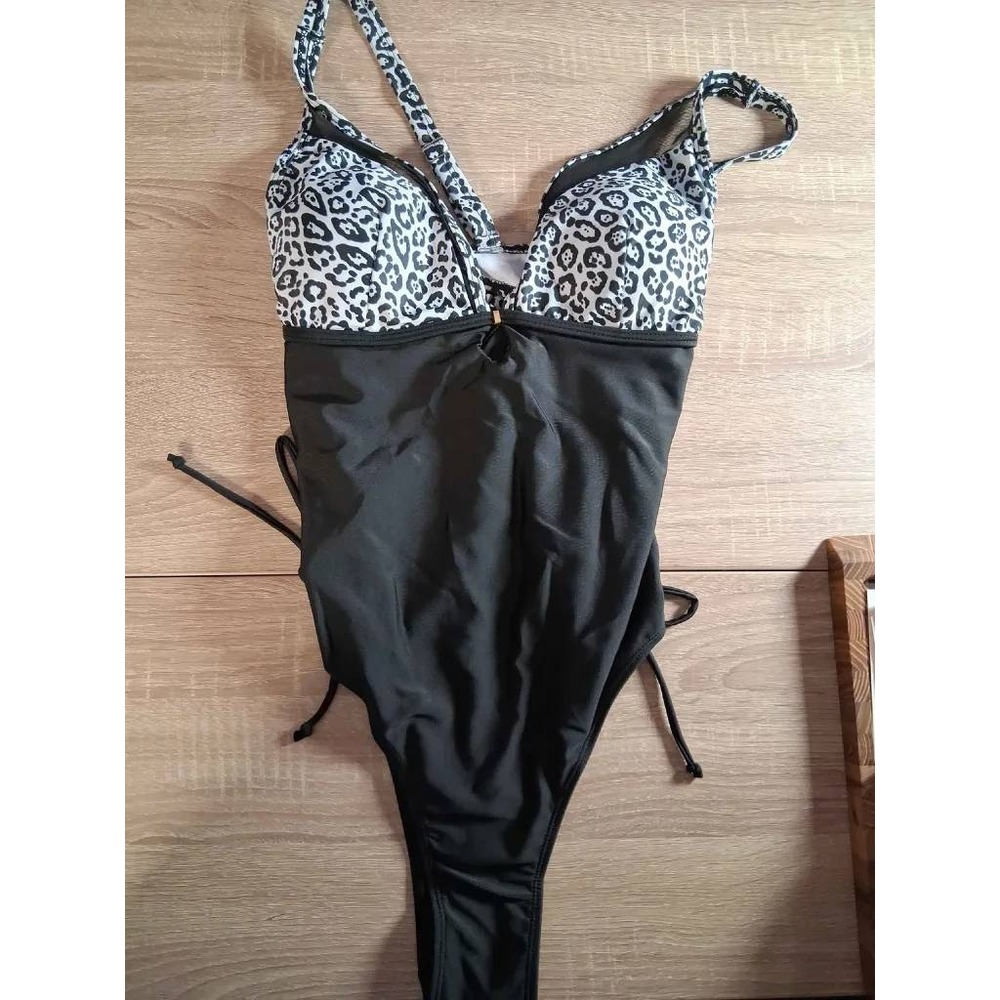 Leopard Print Colorblock One Piece Swimsuit Black White V-Neck Monokini Large